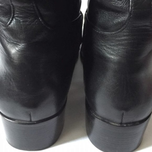 VINCE CAMUTO SIGNATURE Motorcycle Black Zipper Boot - Picture 11 of 16